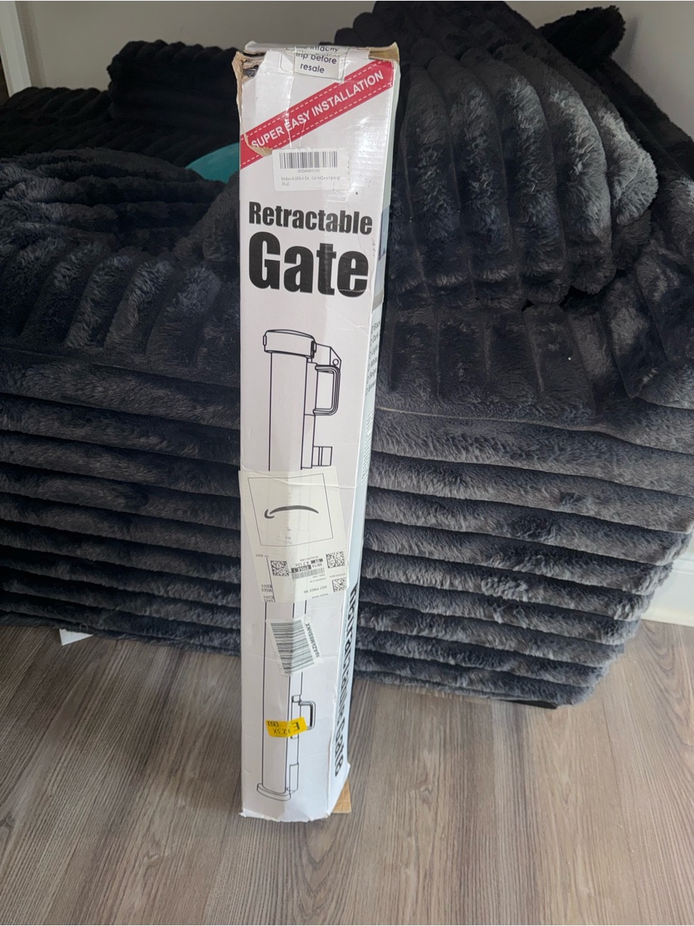 Retractable Gate - grey